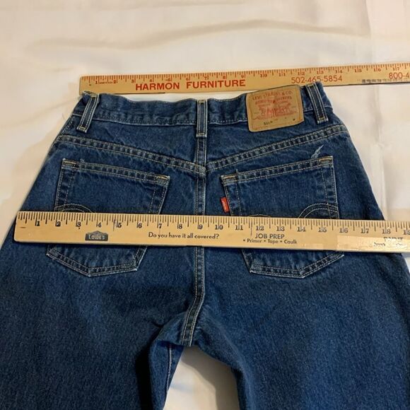Levi's Classic Relaxed Vintage 550 women's size 6 relaxed fit tapered leg jeans - Picture 7 of 8
